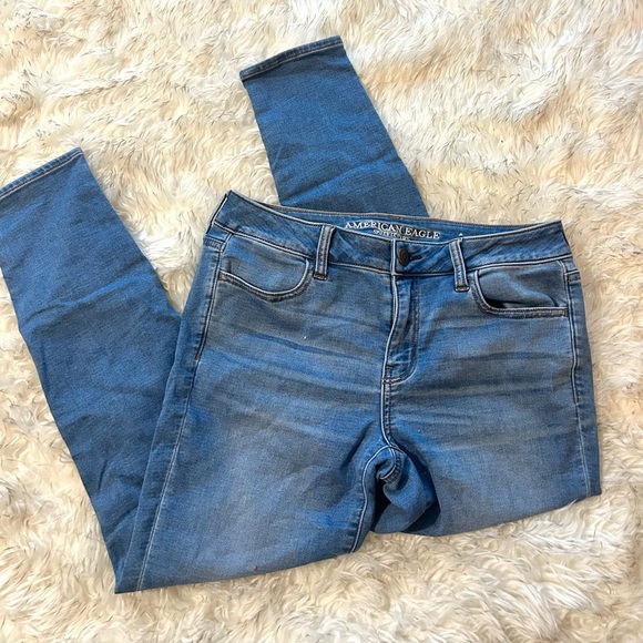American Eagle AEO Super Stretch Jeans size 12 PETITE - Picture 4 of 8